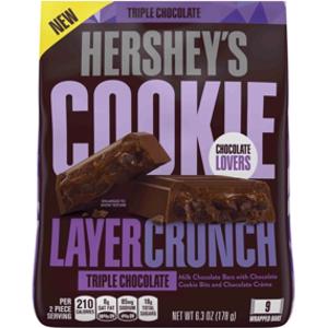 Hershey's Triple Chocolate Cookie Layer Crunch Bar