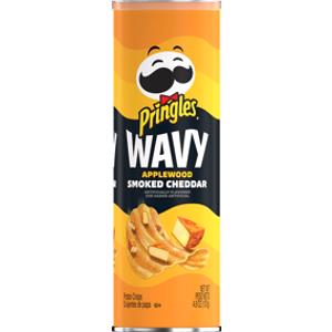 Pringles Wavy Applewood Smoked Cheddar