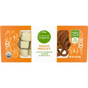 Simple Truth Organic White Cheddar Cheese & Pretzels Snack Medley